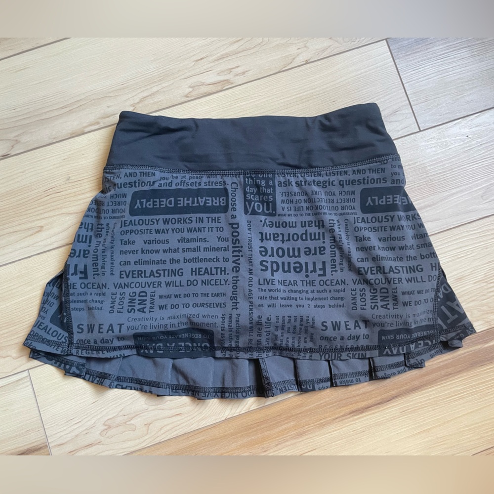 Lululemon Pace Setter Black Tennis Skirt size 2